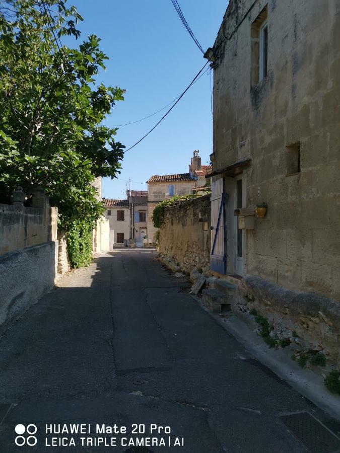 Charmante Maison En Provence Fontvieille Kültér fotó